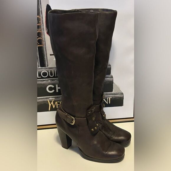 Vintage Brown soft leather studded high boots Size 7 - Picture 2 of 9